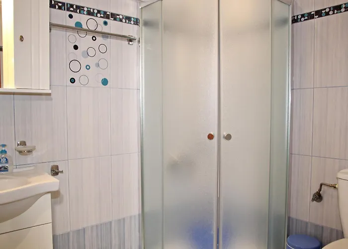 Studios&apartments Thomas Βασιλική