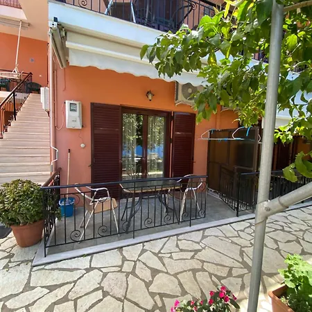 Studios&apartments Thomas דירה
