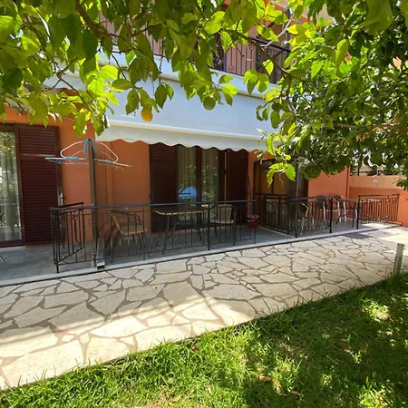 Διαμέρισμα Studios&apartments Thomas *