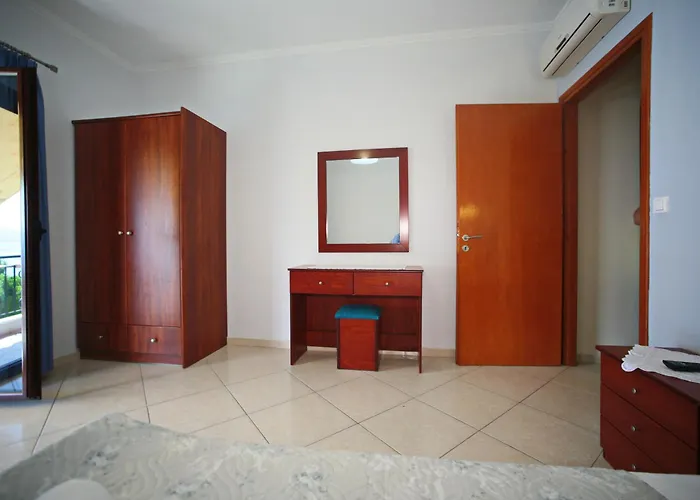 Studios&apartments Thomas Apartament Vasiliki